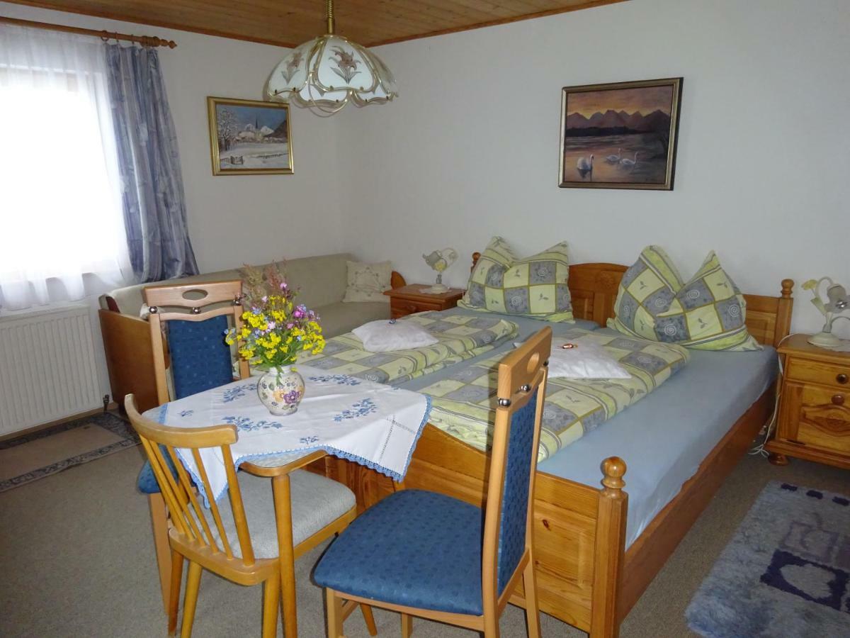Landhaus Mayr Hotel Wiesing Esterno foto